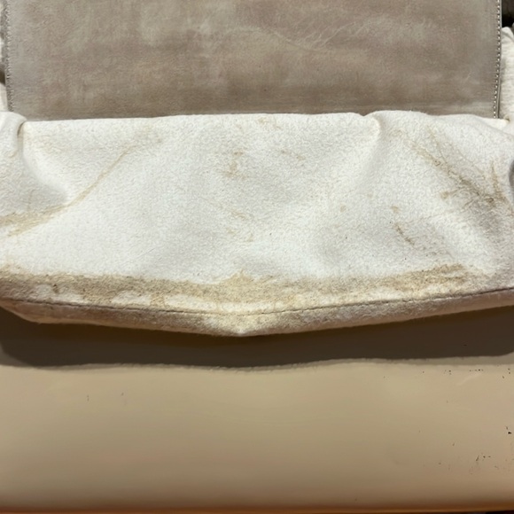 Gucci Patent Leather Clutch Handbag, Vintage (1980’s) Authentic. Light Tan/Bone - Picture 7 of 10